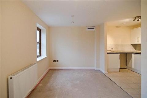 2 bedroom apartment to rent, Upper Lodge Road, Armitage WS15