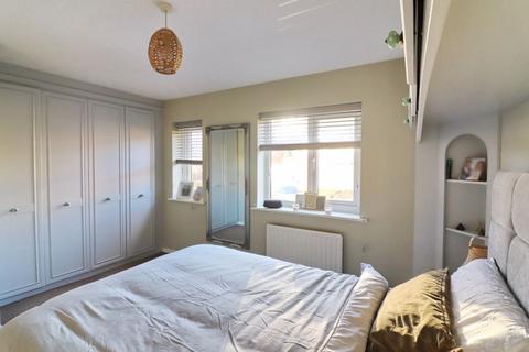 51 Maesbrook Drive, Tyldesley, Manchester, M29 8DT