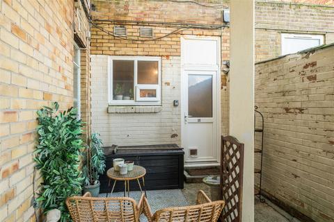2 bedroom apartment for sale, Old Shipyard Centre, West Bay, Bridport