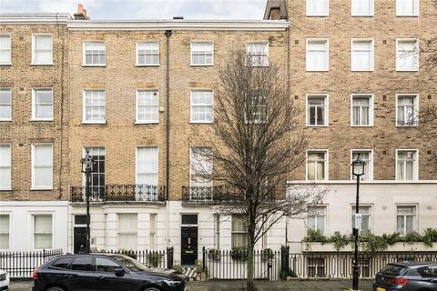 3 bedroom maisonette for sale, London W1H