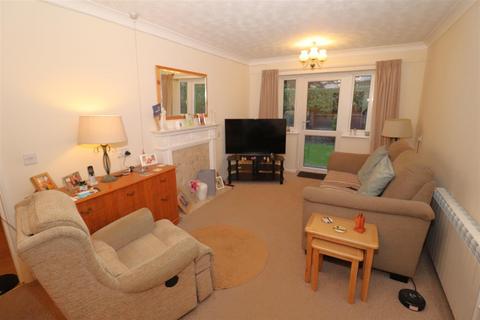 undefined, Ashdene Gardens, Kenilworth