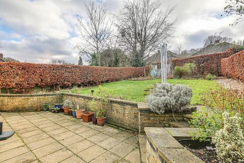 10 Chapel View, South Croydon, CR2 7LE
