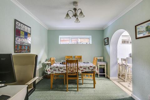 10 Chapel View, South Croydon, CR2 7LE