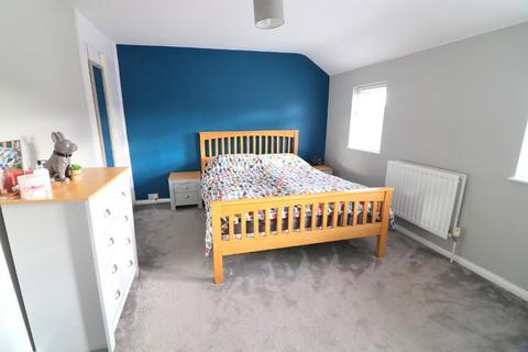 3 West Way, Luton, LU2 8DZ