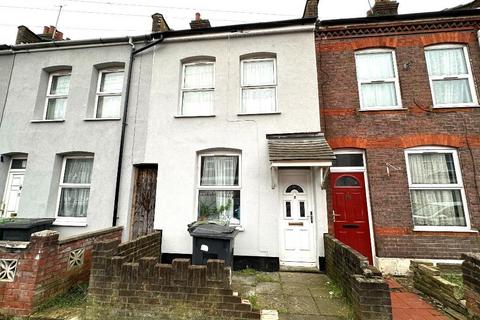 2 bedroom terraced house for sale, Dallow, Luton LU1