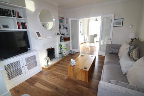 19 Doris Avenue, Erith, DA8 3ND