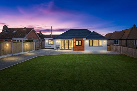 3 bedroom detached bungalow for sale, Archers Court Road, Whitfield, Dover, CT16