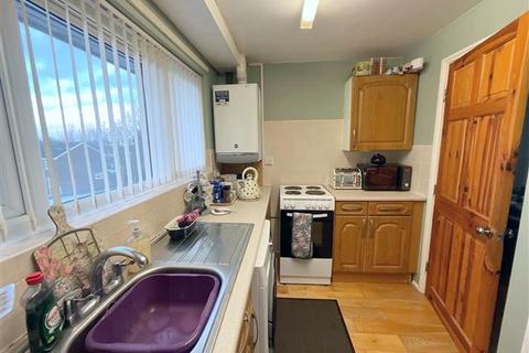 2 bedroom flat for sale, Skelton Lane, Woodhouse, Sheffield, S13 7JT