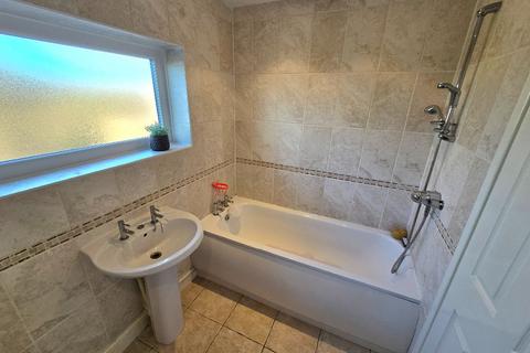 3 bedroom semi-detached house for sale, Newcastle upon Tyne NE15