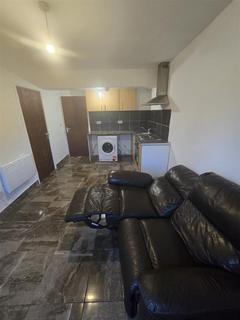 1 bedroom flat to rent, St Clements Court, Comet Close, Fosse Lane, Leicester