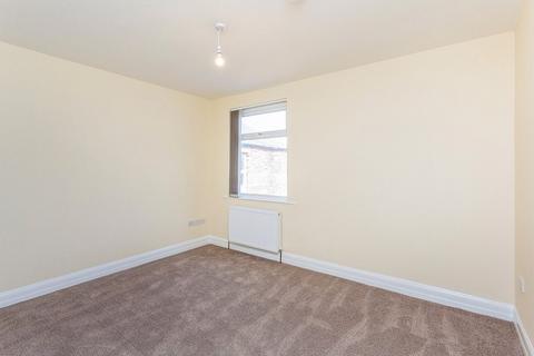 3 bedroom apartment to rent, Victoria Road West, Lancashire FY5