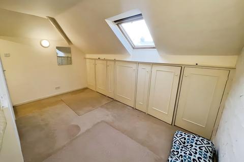 31 Longfield Road, Grimsby, DN34 5SB