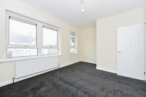 25 Oaks Fold Road, Sheffield, S5 0TE
