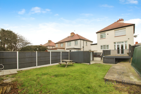 3 bedroom detached house for sale, Elwy Drive, Denbighshire LL18