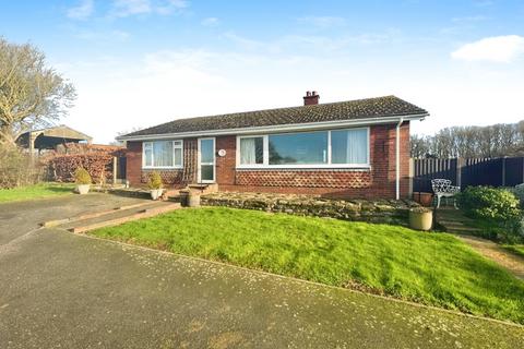 2 bedroom bungalow to rent, Stone, Kent TN30