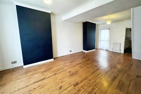 2 bedroom terraced house to rent, Upper Luton Road, Kent ME5