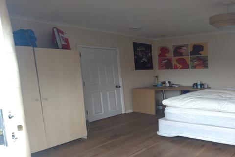undefined, Elmbank Avenue, Egham TW20