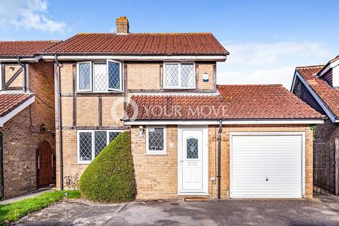 Caddy Close, Surrey TW20