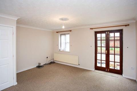 3 bedroom end of terrace house to rent, Torque Close, Hampshire SO19