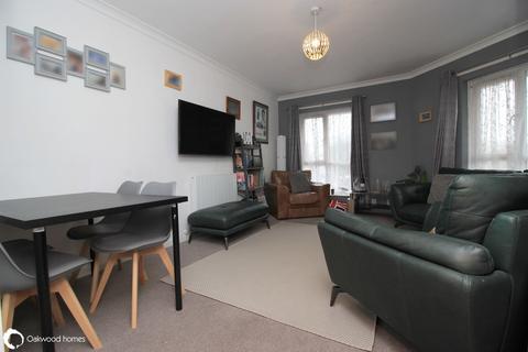 2 bedroom apartment for sale, Minnis Bay, Birchington