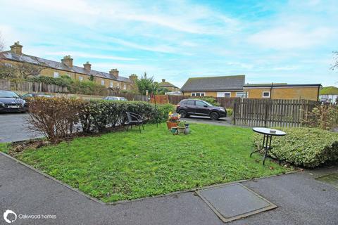 2 bedroom apartment for sale, Minnis Bay, Birchington