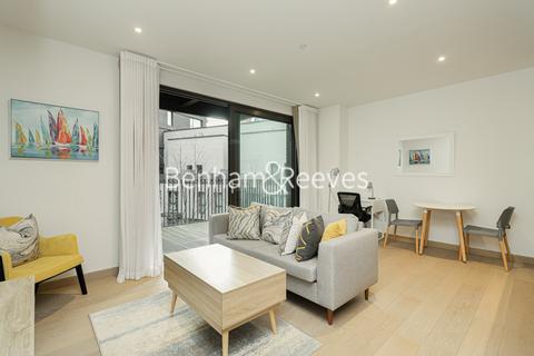 2 bedroom apartment to rent, Legacy Building,  Viaduct Gardens SW11