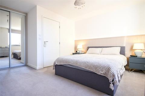 2 bedroom apartment for sale, Wintergreen Boulevard, West Drayton, UB7