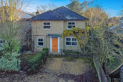 4 bedroom detached house for sale, Morgans, Cambridge CB24