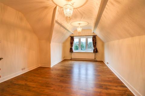 3 bedroom penthouse for sale, Clarewood Drive, Surrey GU15