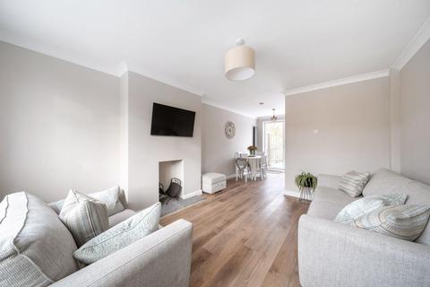 3 bedroom end of terrace house for sale, Salisbury View, Horsforth, LS18