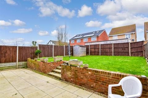 20 Condor Close, Warden, Sheerness, ME12 4LY
