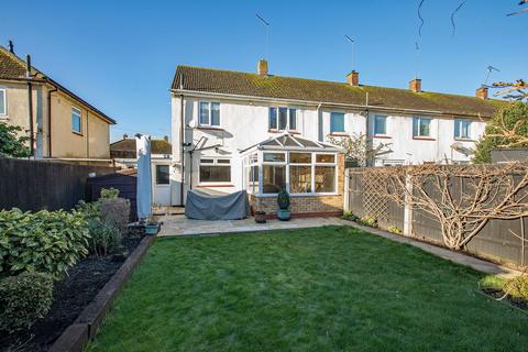 3 bedroom end of terrace house for sale, Kingsley Drive, Corby NN17