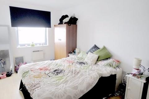 1 bedroom flat for sale, Deals Gateway, London SE13