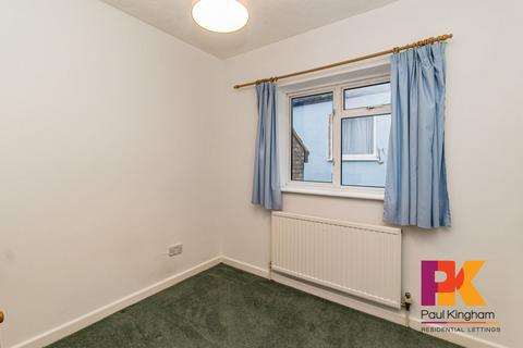 2 bedroom maisonette to rent, Hughenden Road, High Wycombe HP13