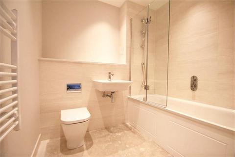 1 bedroom flat for sale, Bathurst Walk, Richings Park SL0