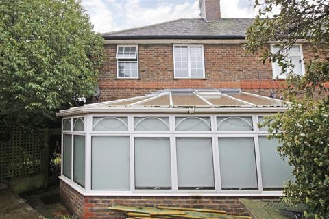 2 bedroom end of terrace house for sale, Footscray Road, London SE9