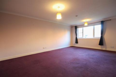 2 bedroom apartment for sale, West Drive Gardens, Soham CB7