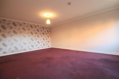 2 bedroom apartment for sale, West Drive Gardens, Soham CB7