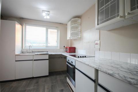 2 bedroom apartment for sale, West Drive Gardens, Soham CB7