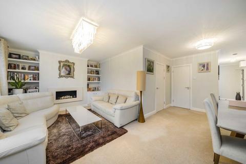 2 bedroom flat to rent, Acol Road, London NW6