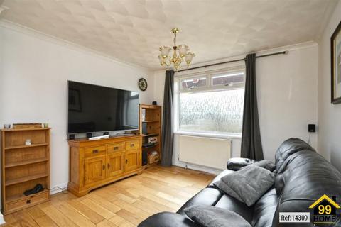 3 bedroom semi-detached house to rent, St. Whytes Road, Bristol, Avon, BS4