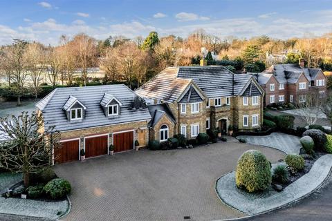 7 bedroom detached house for sale, Hamilton Place, Kingswood Warren Estate