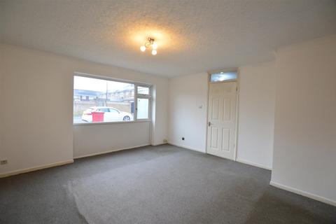 4 bedroom end of terrace house for sale, Birch Grove, Slough