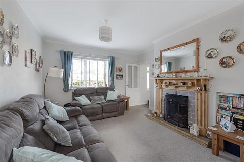 3 bedroom semi-detached house for sale, Hill Road, Codicote, Hitchin