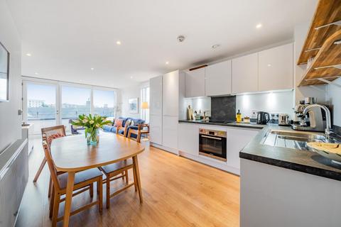 2 bedroom flat for sale, Barrington Road, Brixton