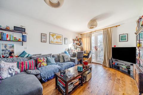 2 bedroom flat for sale, Essex Road, Islington