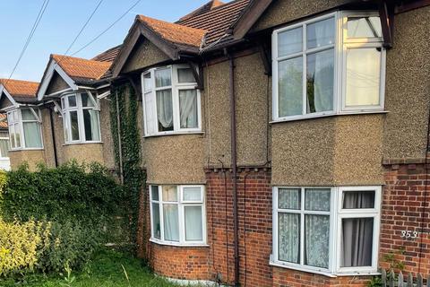 1 bedroom ground floor flat to rent, 353 West Wycombe Road, High Wycombe HP12