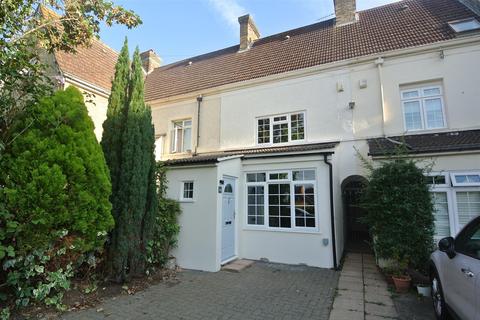 2 bedroom terraced house for sale, South Road, Englefield Green TW20