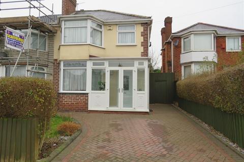 3 bedroom semi-detached house for sale, Chipperfield Road, Birmingham B36