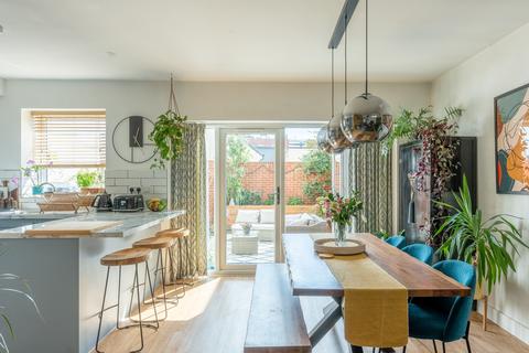 55 British Road, Bristol, BS3 3BT